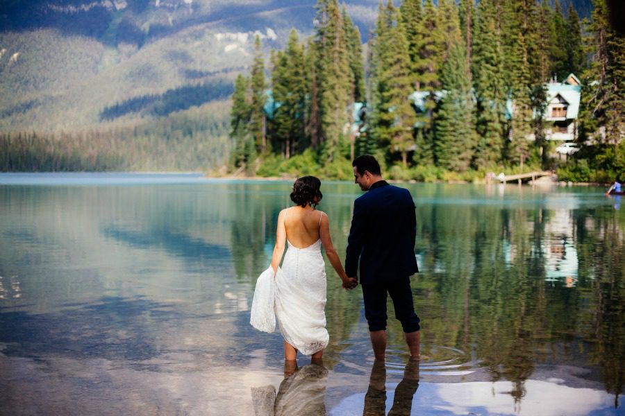 Emerald Lake wedding from Naturally Chic | Photo by T.LAW Photography, emerald_lake_wedding_planner